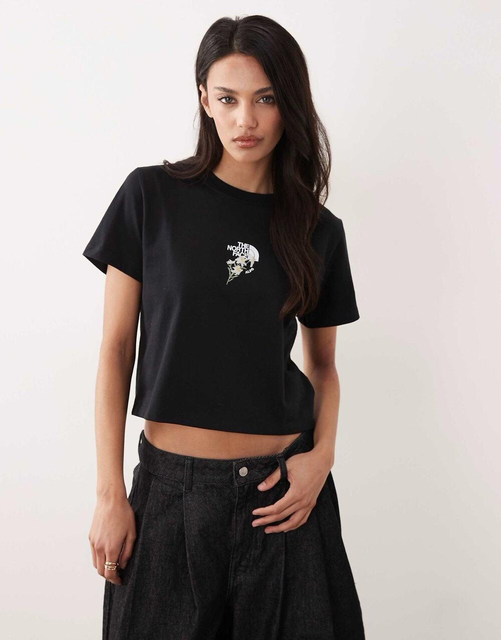 The North Face Places We love t-shirt in black Size Small NWT